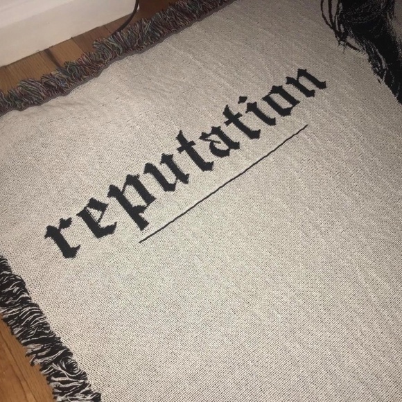 ISO!!!!!!!!! - Picture 2 of 3